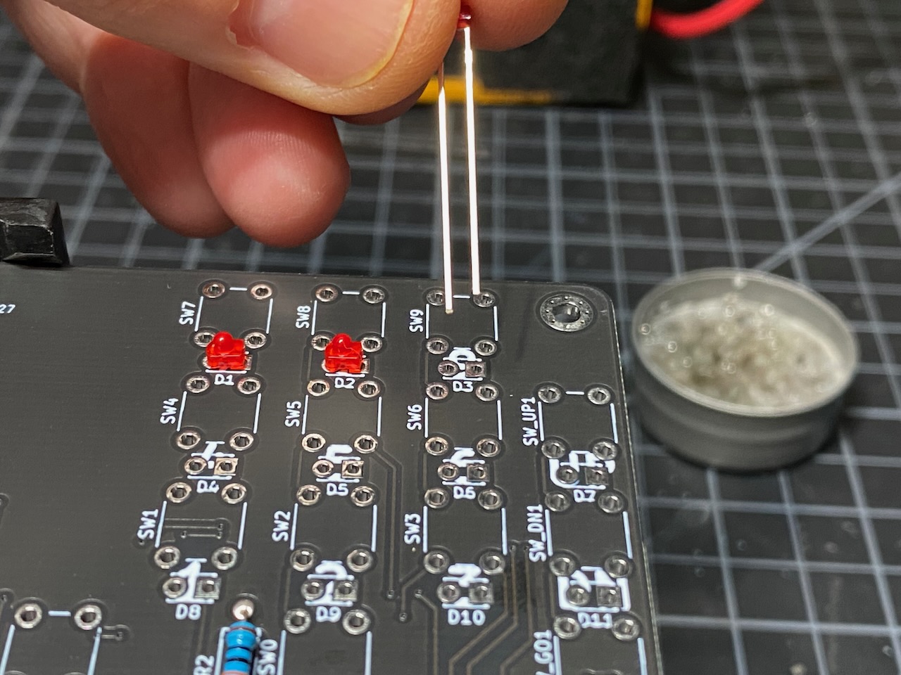 _images/led_build_03.jpeg
